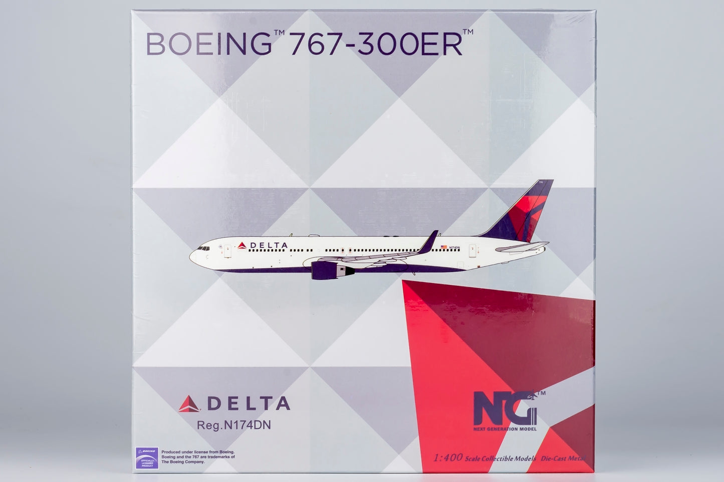 NG Models 1:400 Delta Air Lines Boeing 767-300 (PW4000 engine) N174DN NG 17001