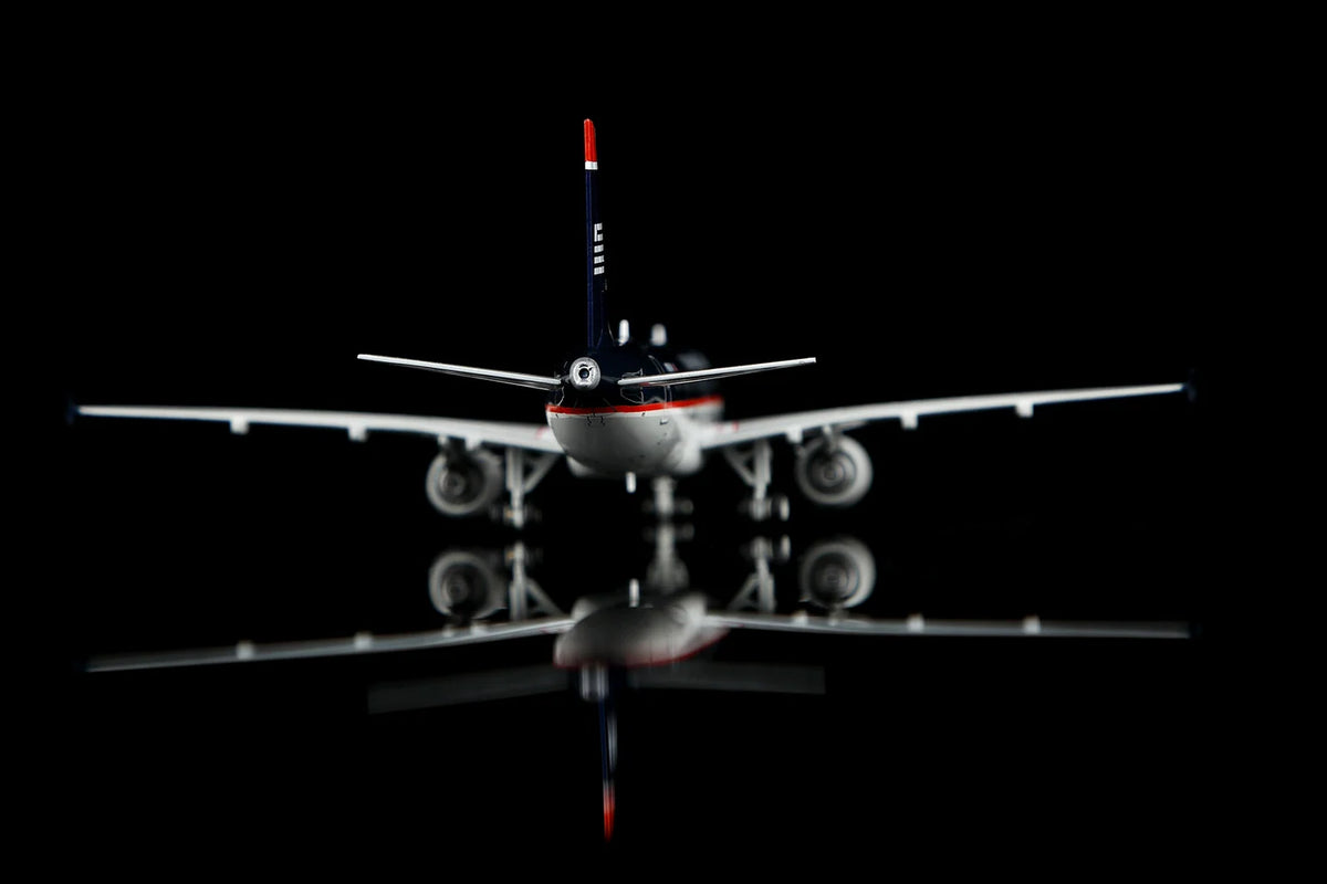 Pre-Order Legacy Jets 1:400 US Airways (Shuttle) Airbus A320 N105UW LJ11516-12