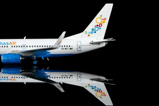Pre-Order Legacy Jets 1:400 Bahamasair Boeing 737-700 C6-BFY LJ11516-10