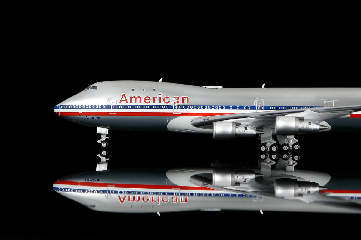 Pre-Order Legacy Jets 1:400 American Airlines (Leased from Pan Am) Boeing 747-100 N740PA LJ11516-11