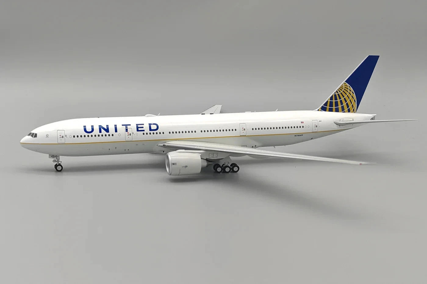 Inflight200 United Airlines Boeing 777-224ER N78009 IF772UA0924