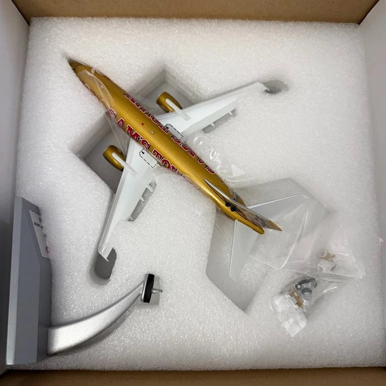 B-Models 1:200 Western Pacific Airlines Boeing 737-300 N956WP "Sam's Town" B-733-956