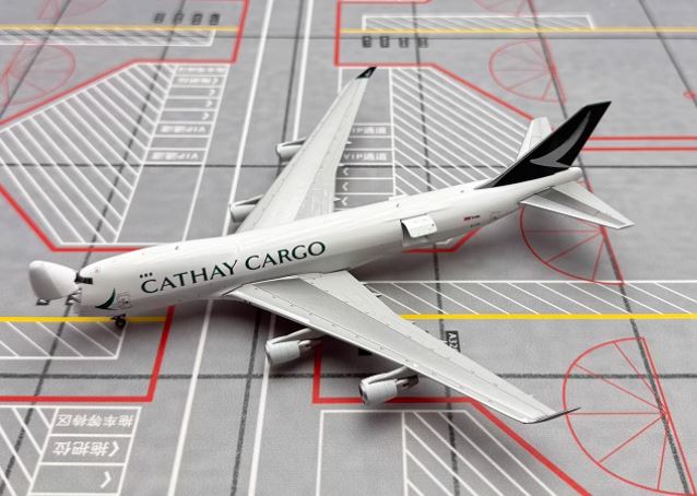 YY Wings 1:400 Cathay Pacific Boeing 747-400F B-LID